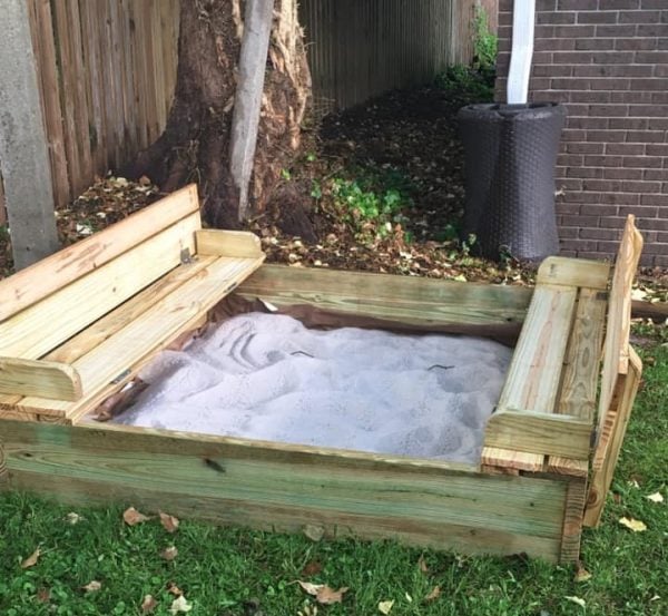 Sandbox Plans with Bench & Lid Construct101