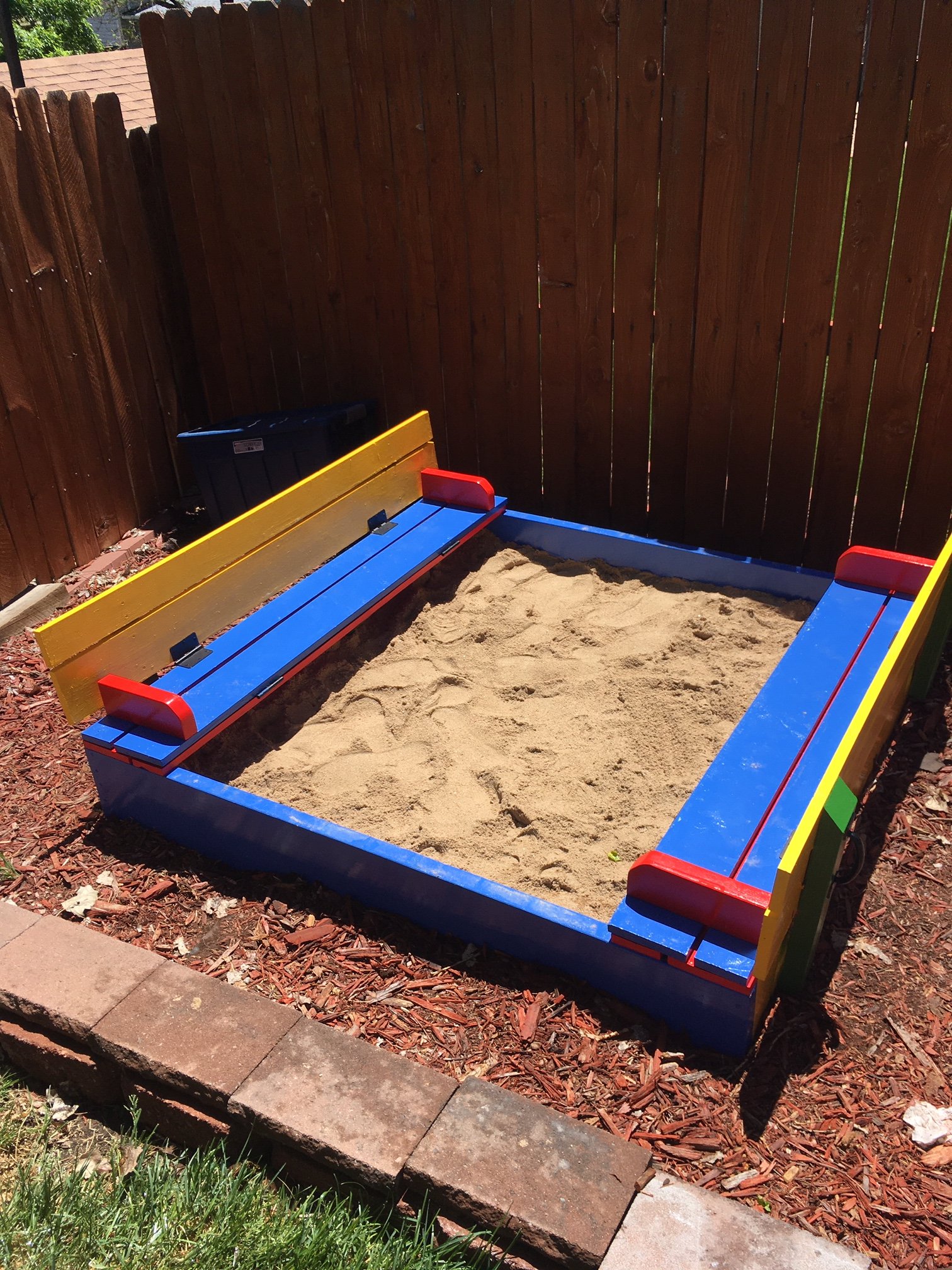 BIY Sandbox with Bench and Lid Construct101